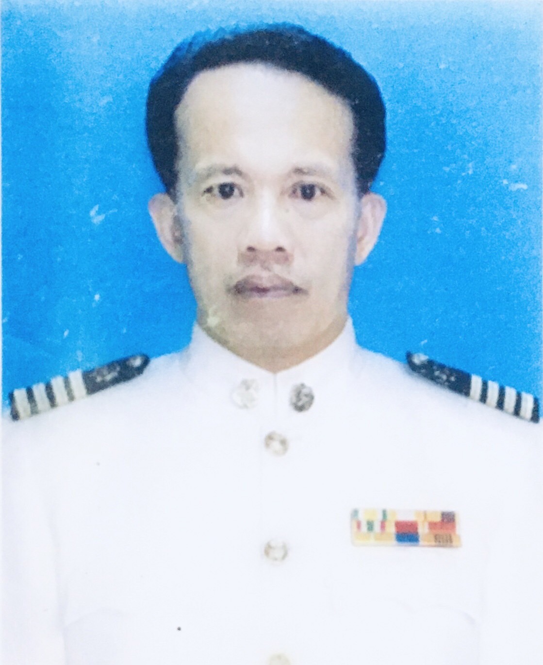 นายประดิษฐ์ อุโมงค์